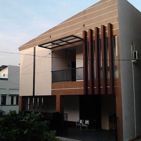 Comfort House Hotel Balikpapan  Ngoại thất bức ảnh