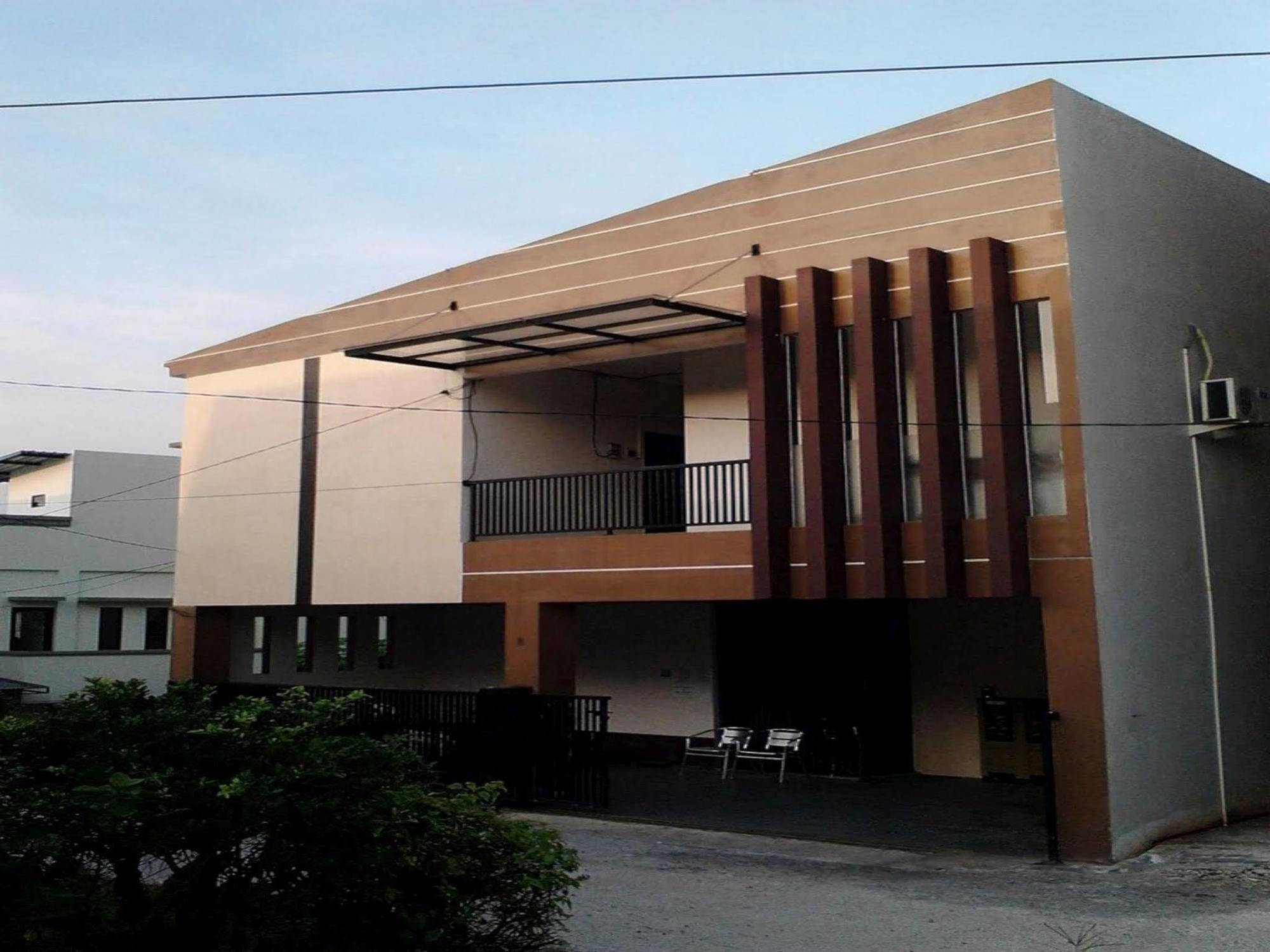 Comfort House Hotel Balikpapan  Ngoại thất bức ảnh