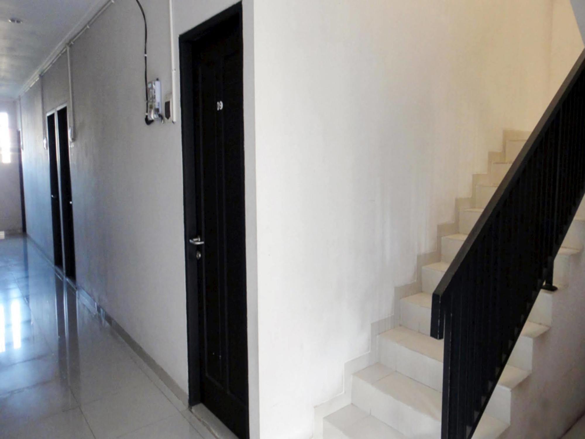 Comfort House Hotel Balikpapan  Ngoại thất bức ảnh